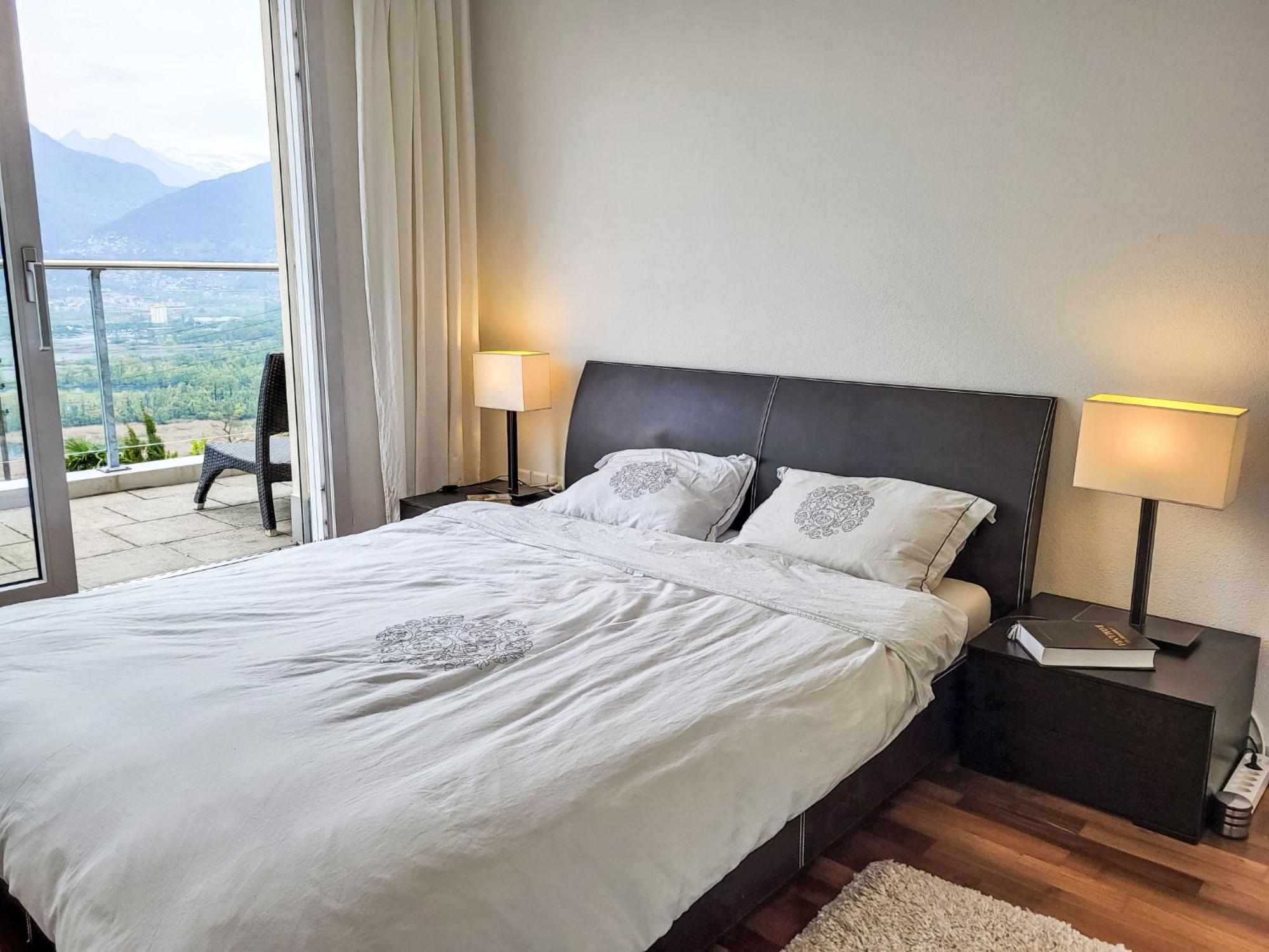 Apartment Vista Lago Maggiore 1-Floor Left By Interhome Gambarogno Exterior foto